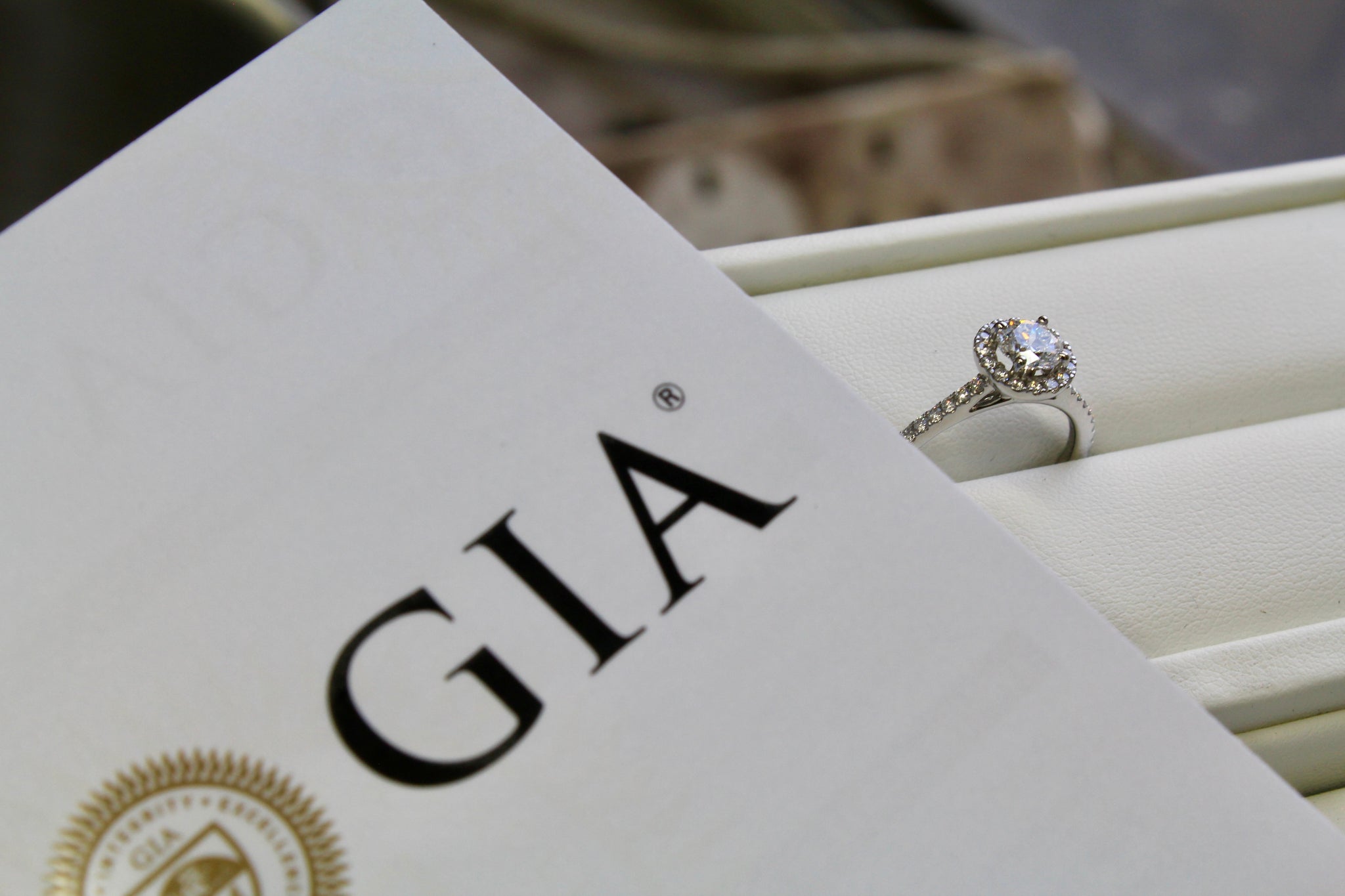 Barrett Jewellery: Crafting Bespoke Engagement Rings for Your Special Moment