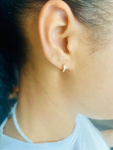 9ct Yellow Gold Hinged Earrings - Barrett Jewellery