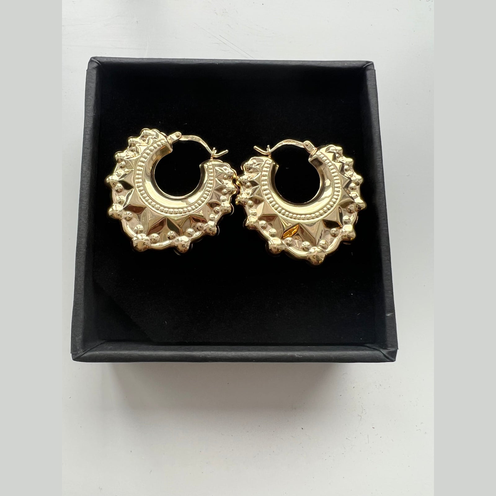 9ct Gold Womens Medium 30mm Creole Earring-BARRETT JEWELLERY