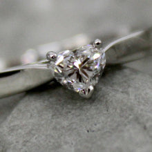 18ct White Gold Heart Shaped Diamond Ring 0.30ct -BARRETT JEWELLERY